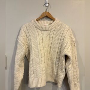 NWOT Levi’s Cream Cable Knit Sweater Small